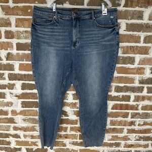 Judy Blue High Rise Skinny Fit Medium Wash Jeans Plus 24W Raw Hem JB88871 MD NWT